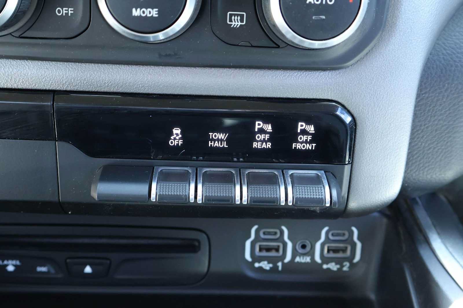 Used 2019 RAM 1500 Big Horn AWD/4WD image 26