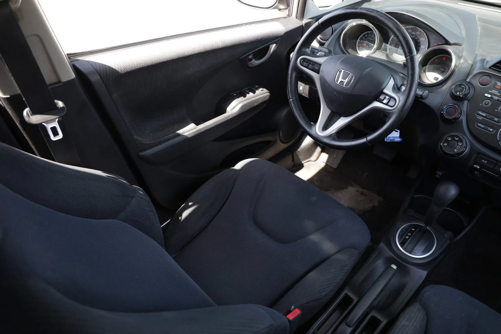 Used 2013 Honda Fit Sport image 22