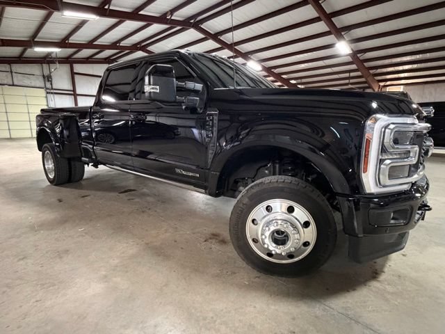 Used 2025 Ford F450 Platinum w/ FX4 Off-Road Package AWD/4WD image 5