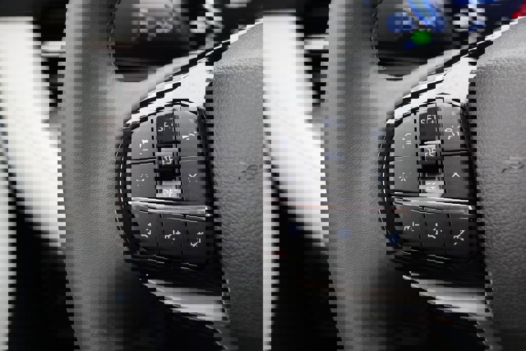 Used 2026 Ford Explorer Platinum w/ LUX Leather Package image 20