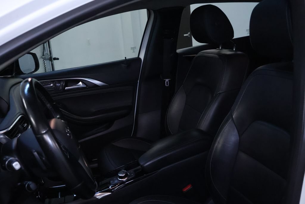 Used 2019 INFINITI QX30 AWD w/ Proassist Package image 15