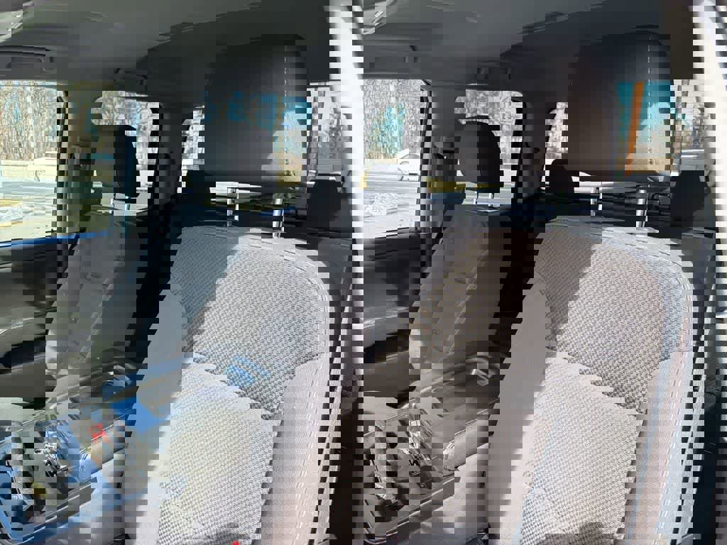 Used 2018 Chevrolet Silverado 1500 LT w/ All Star Edition image 29