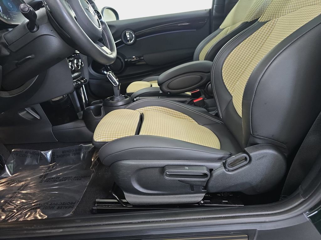 Used 2024 MINI Cooper S w/ MINI Resolute Edition image 26