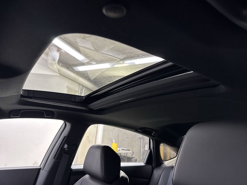 Used 2023 Honda Accord Sport image 28