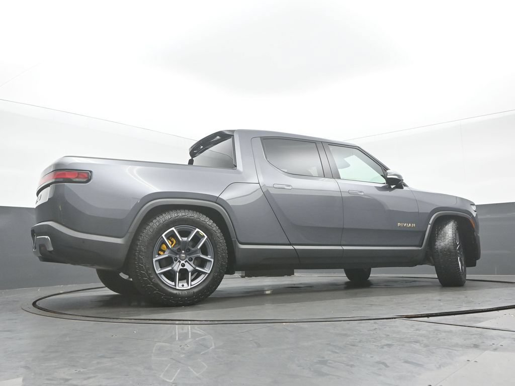 Used 2024 Rivian R1T Adventure Quad AWD/4WD image 32