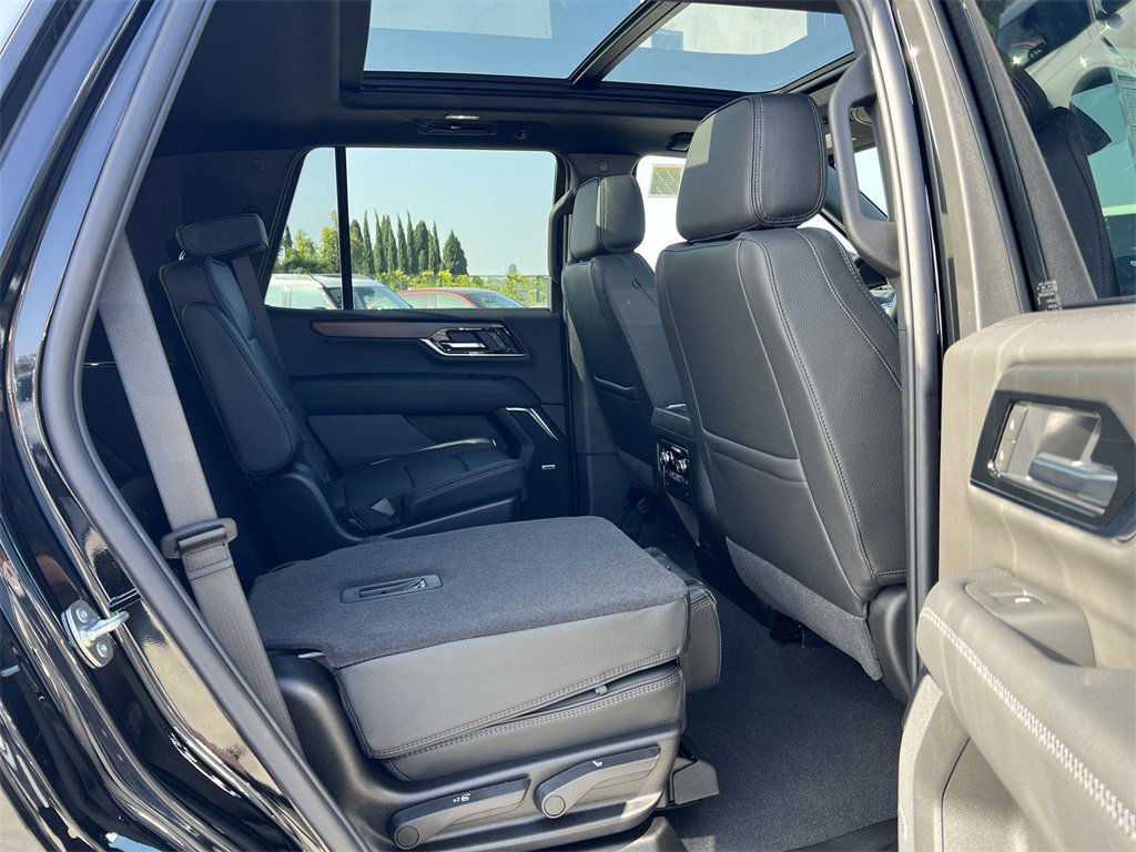 New 2026 GMC Yukon Denali w/ Sun & Power Step Package image 32