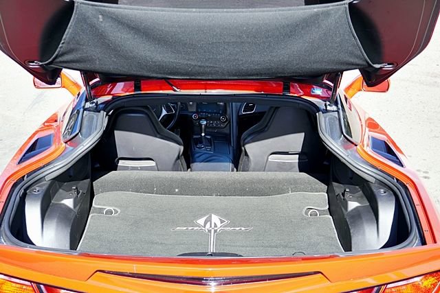 Used 2014 Chevrolet Corvette Stingray Coupe w/ 2LT Preferred Equipment Group image 15