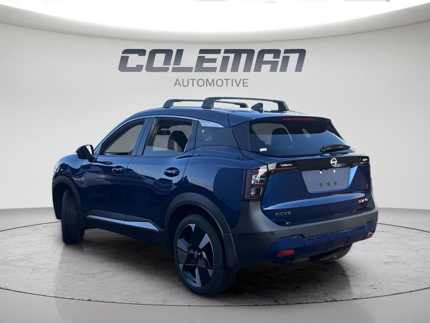 New 2026 Nissan Kicks SR w/ Cold Weather Package image 3