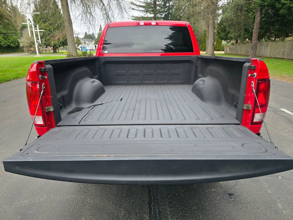 Used 2017 RAM 2500 Tradesman w/ Chrome Appearance Group AWD/4WD image 14