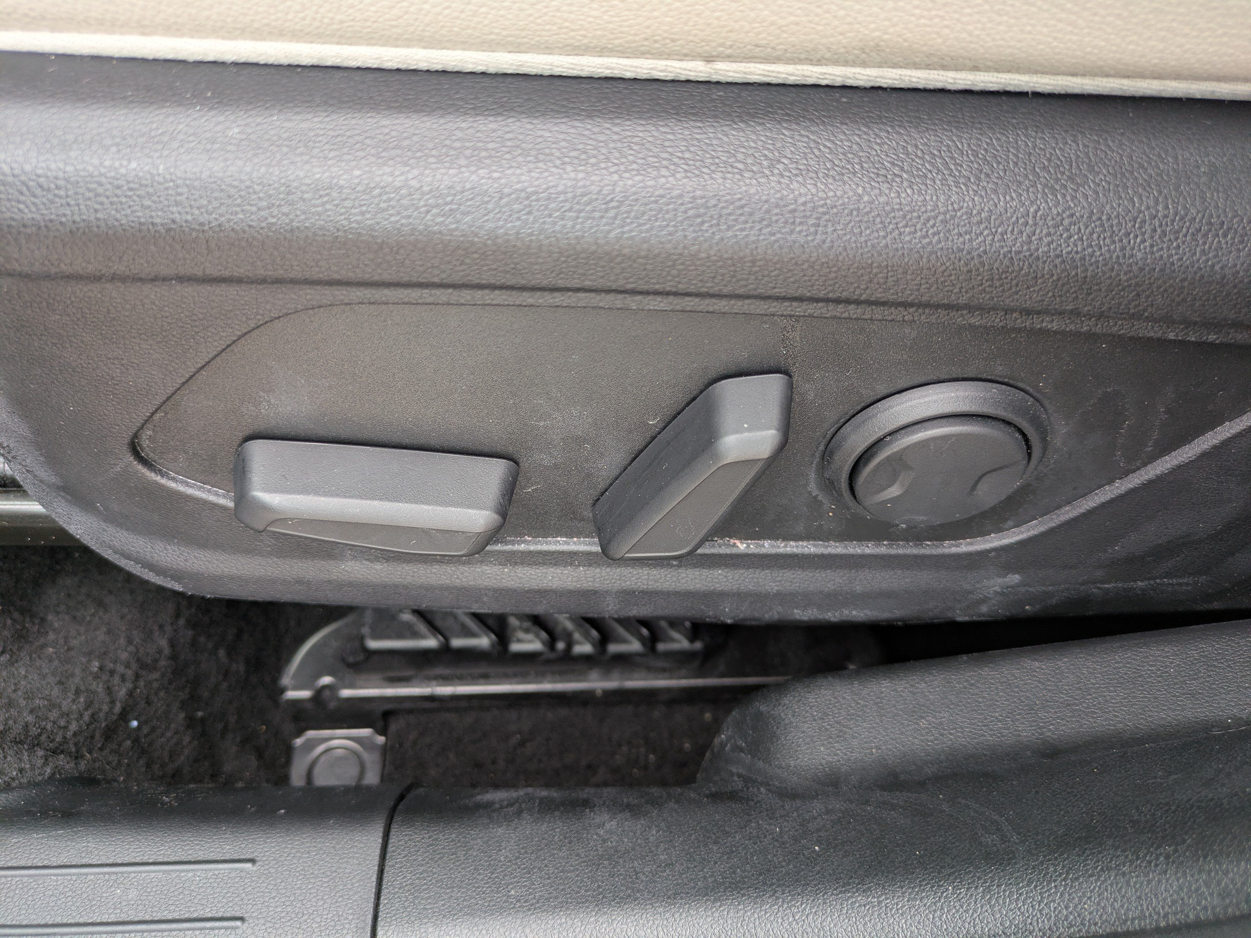 Certified 2024 Hyundai Tucson Limited FWD image 19