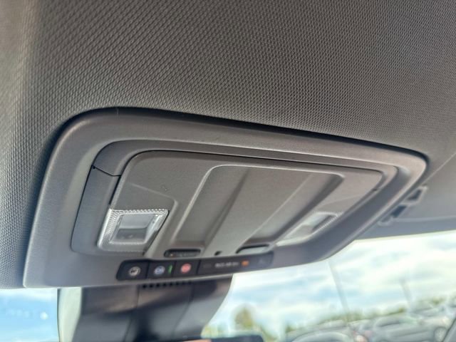 Used 2023 Chevrolet Silverado 1500 LT Trail Boss w/ Protection Package image 29