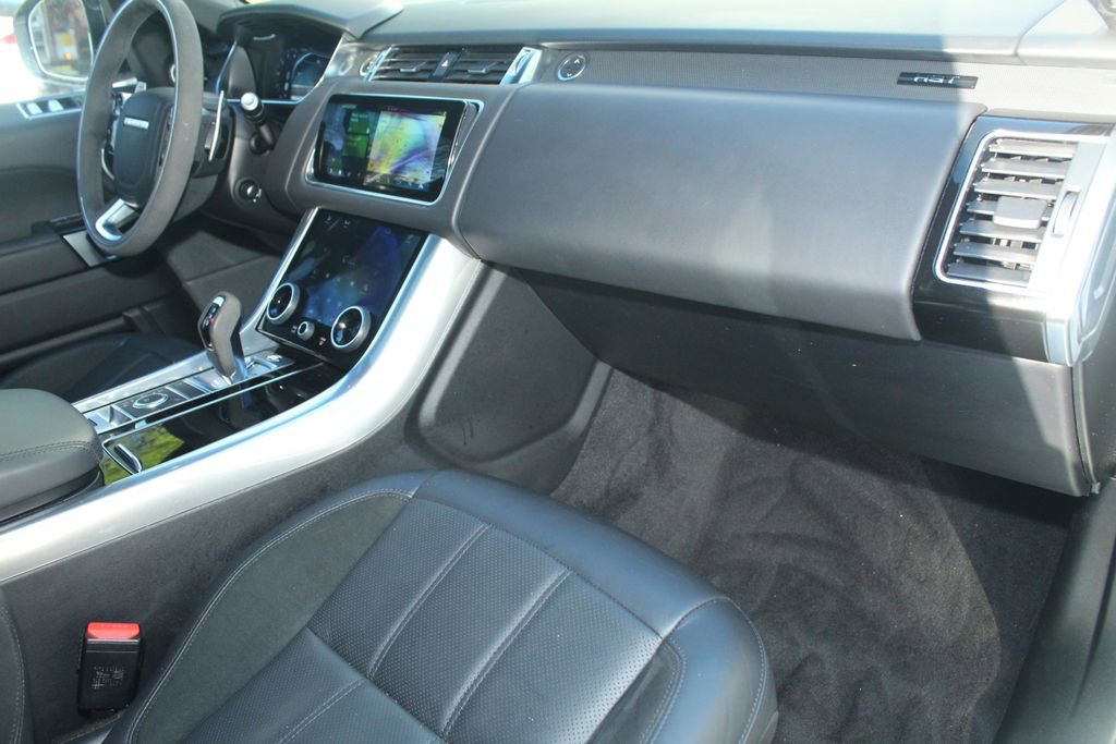 Used 2022 Land Rover Range Rover Sport HST image 26
