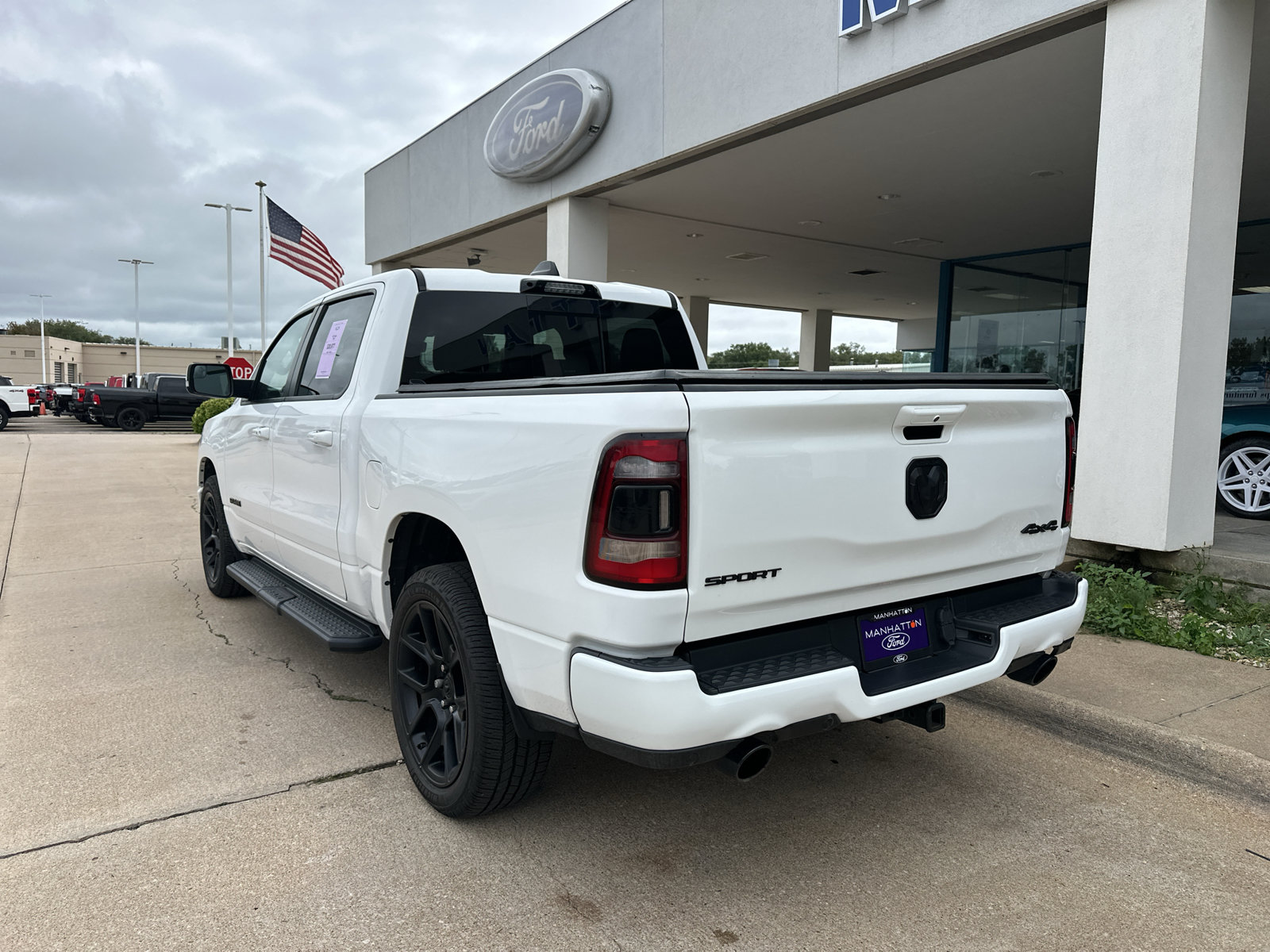 Used 2021 RAM 1500 Sport w/ Leather & Sound Group AWD/4WD image 12