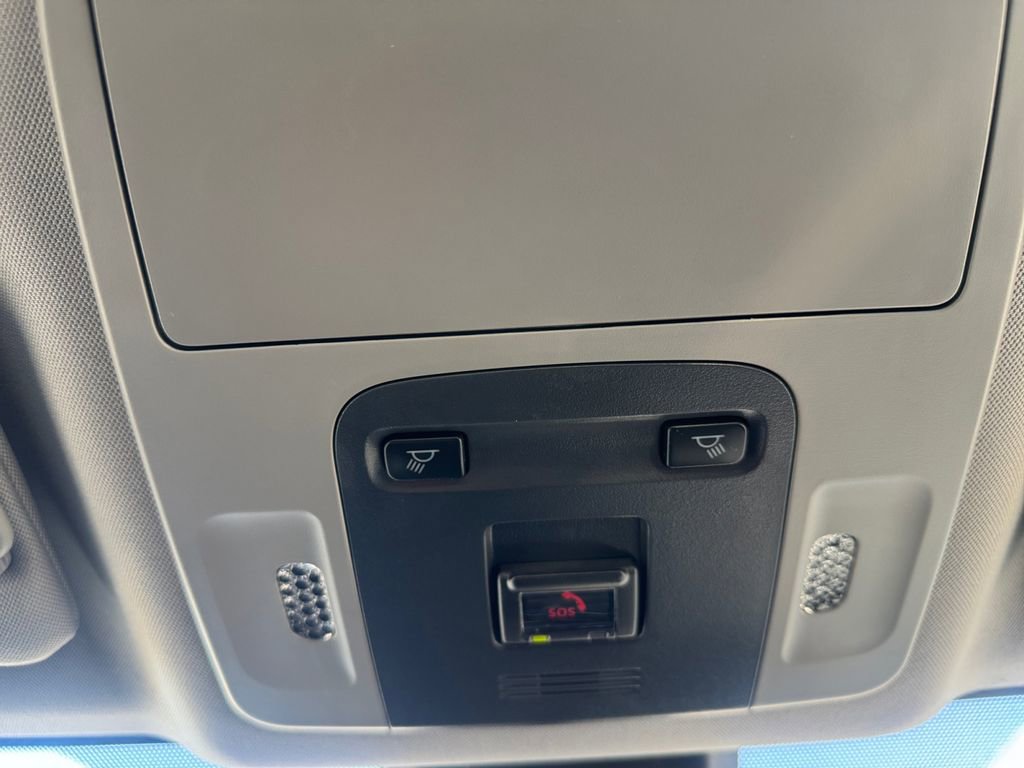 Used 2024 Toyota Camry SE FWD image 26