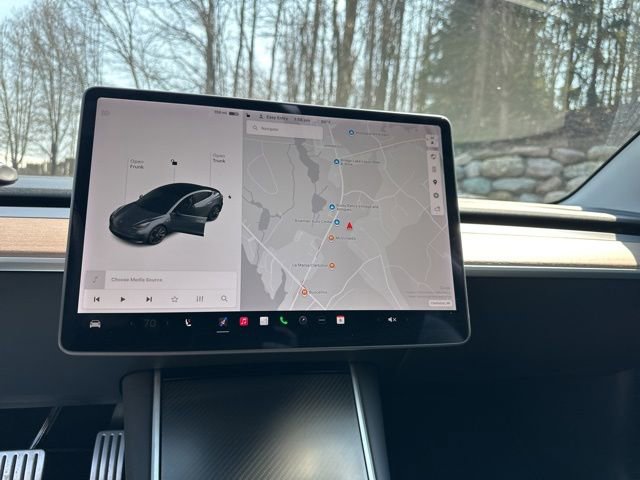 Used 2020 Tesla Model 3 Performance image 16