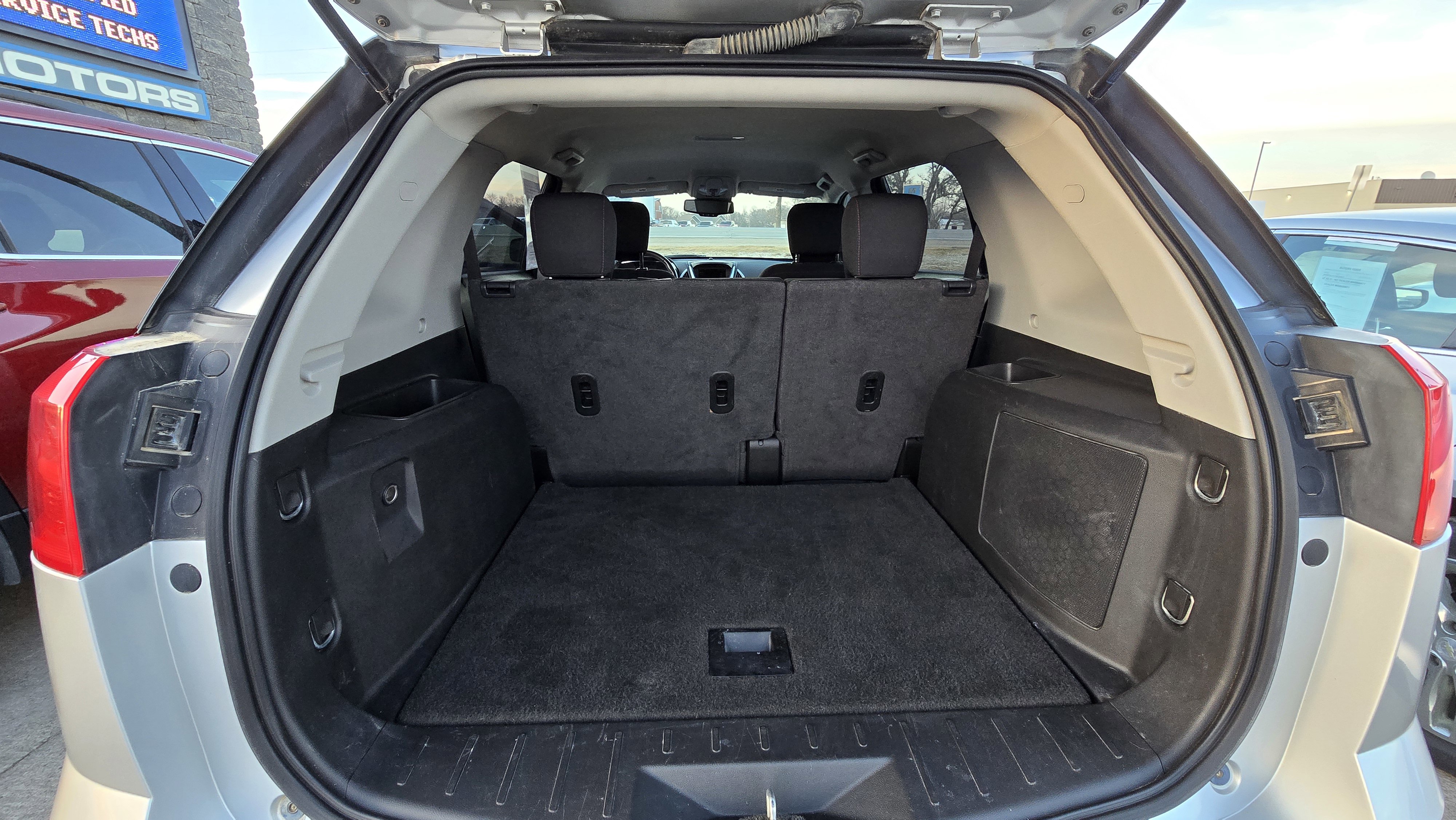 Used 2015 GMC Terrain SLE w/ Chrome Edition image 17