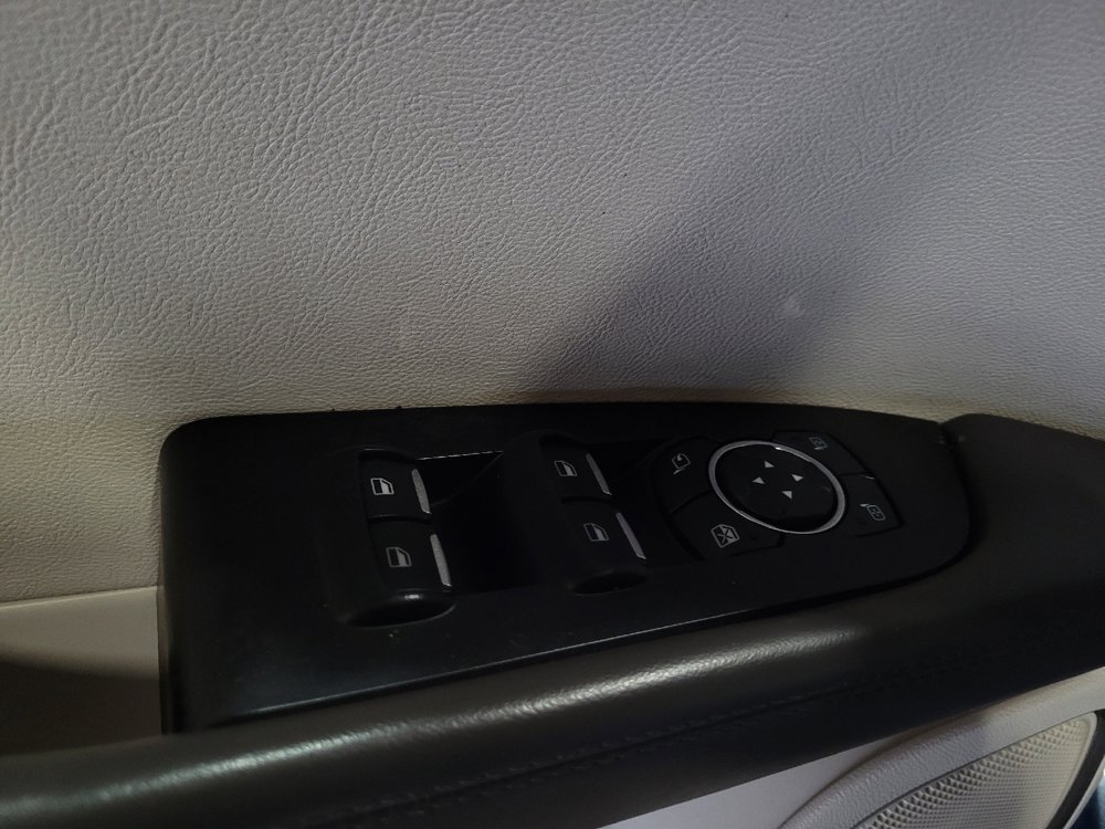 Used 2018 Lincoln MKX Premiere FWD image 27