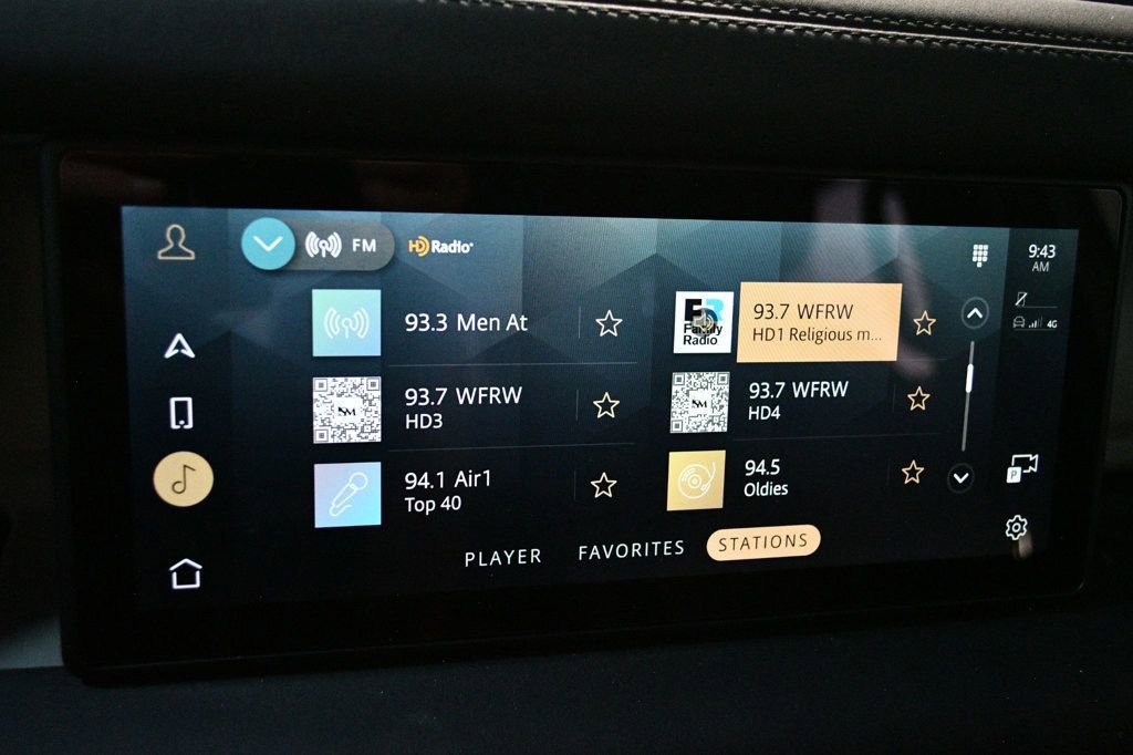Used 2024 Land Rover Defender 110 S AWD/4WD image 48