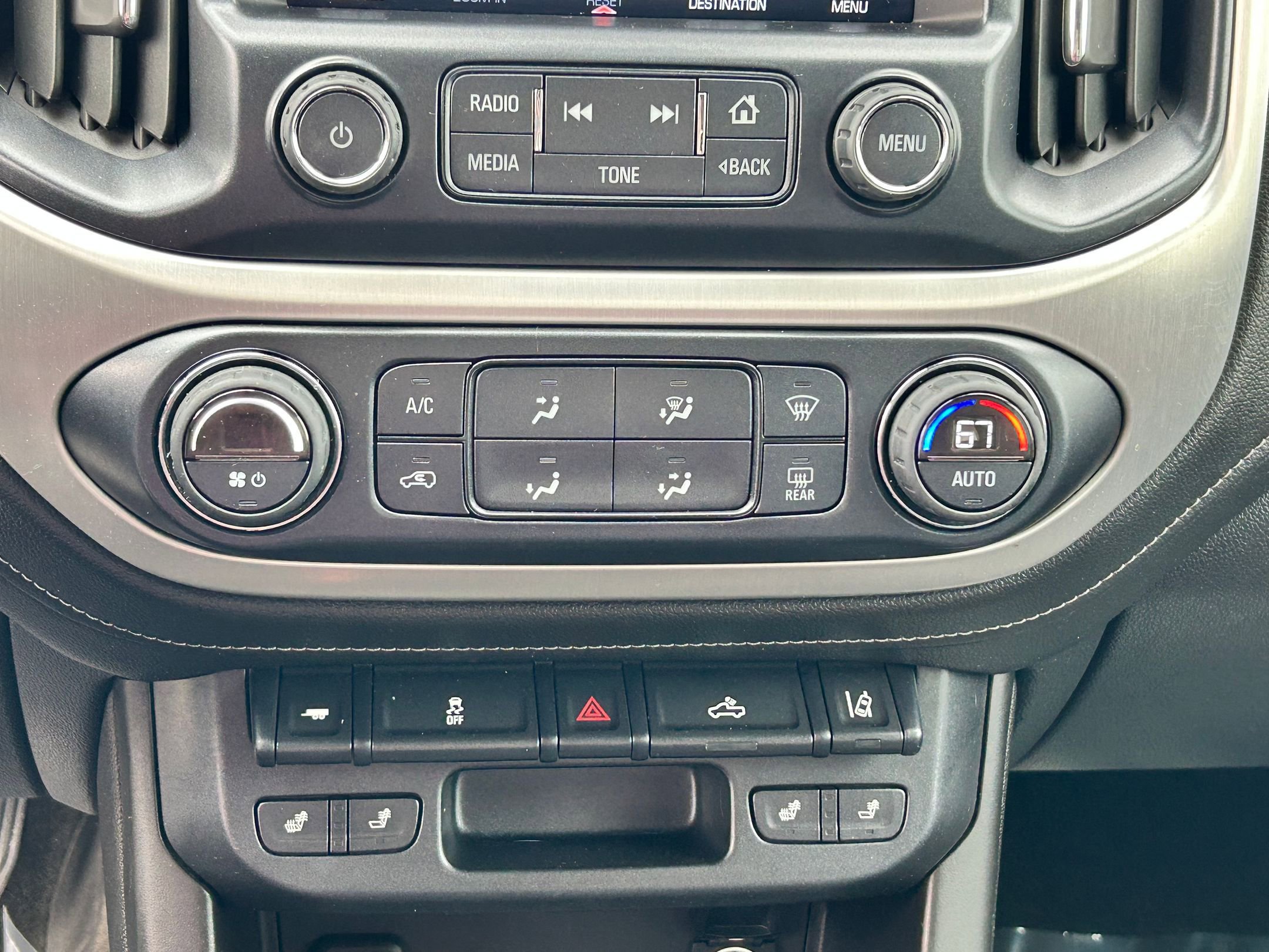 Used 2016 GMC Canyon SLT w/ Driver Alert Package image 22