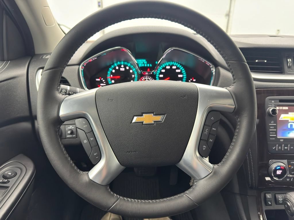 Used 2015 Chevrolet Traverse LT FWD image 18