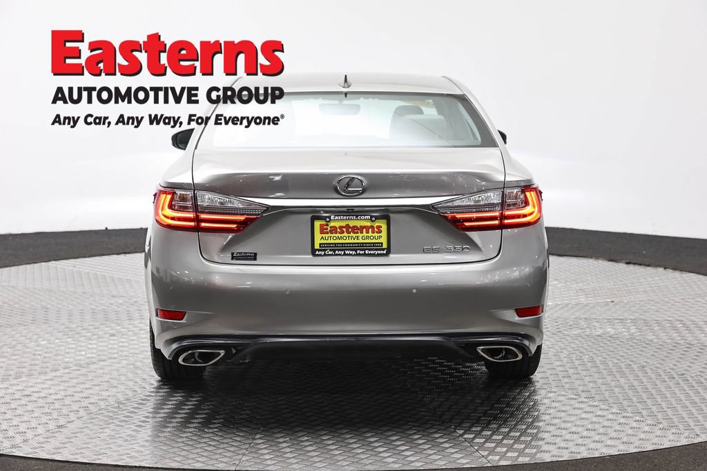 Used 2016 Lexus ES 350 w/ Premium Package w/Wood Trim FWD image 6