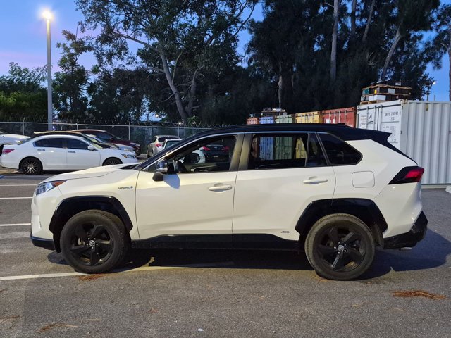 Used 2021 Toyota RAV4 XSE w/ XSE Grade Weather Package AWD/4WD image 5