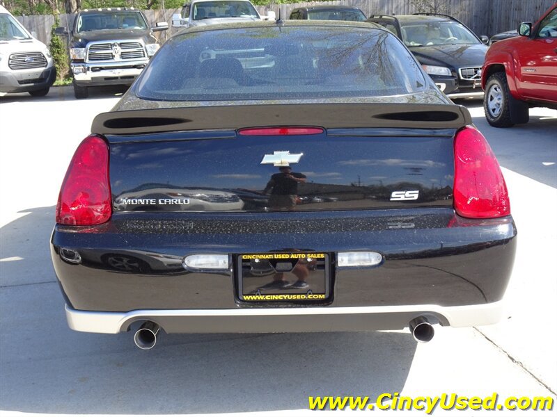 Used 2006 Chevrolet Monte Carlo SS w/ Convenience Package FWD image 9