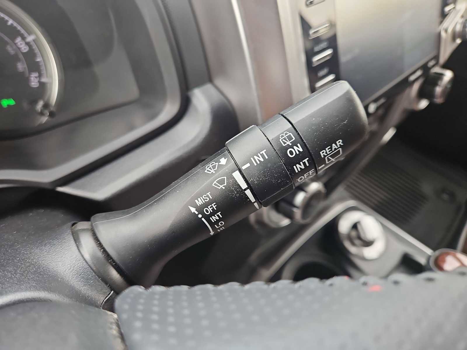 Used 2022 Toyota 4Runner Limited AWD/4WD image 27