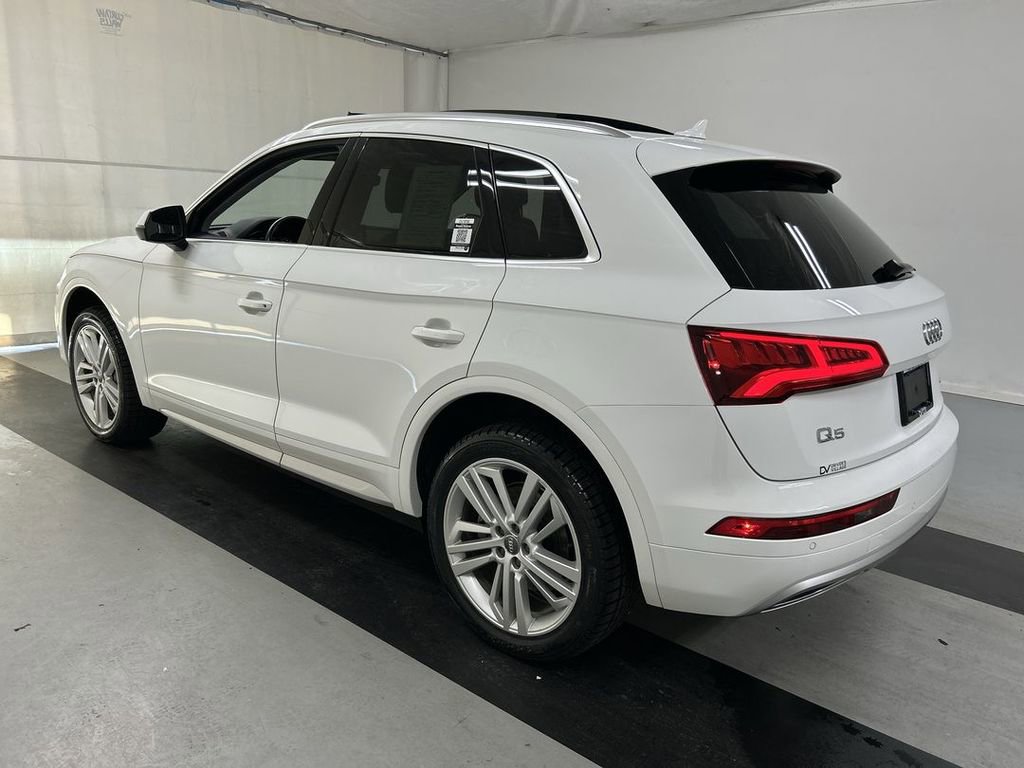 Used 2020 Audi Q5 Premium Plus w/ Premium Plus Package AWD/4WD image 7