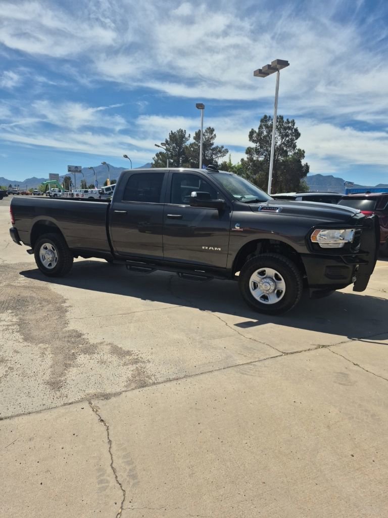 Used 2022 RAM 3500 Tradesman image 3