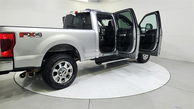Used 2020 Ford F350 Lariat w/ Lariat Ultimate Package image 32