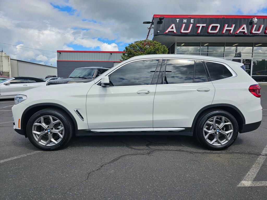 Used 2021 BMW X3 xDrive30i AWD/4WD image 2