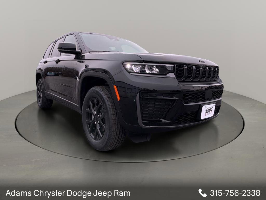 New 2026 Jeep Grand Cherokee Altitude AWD/4WD image 1