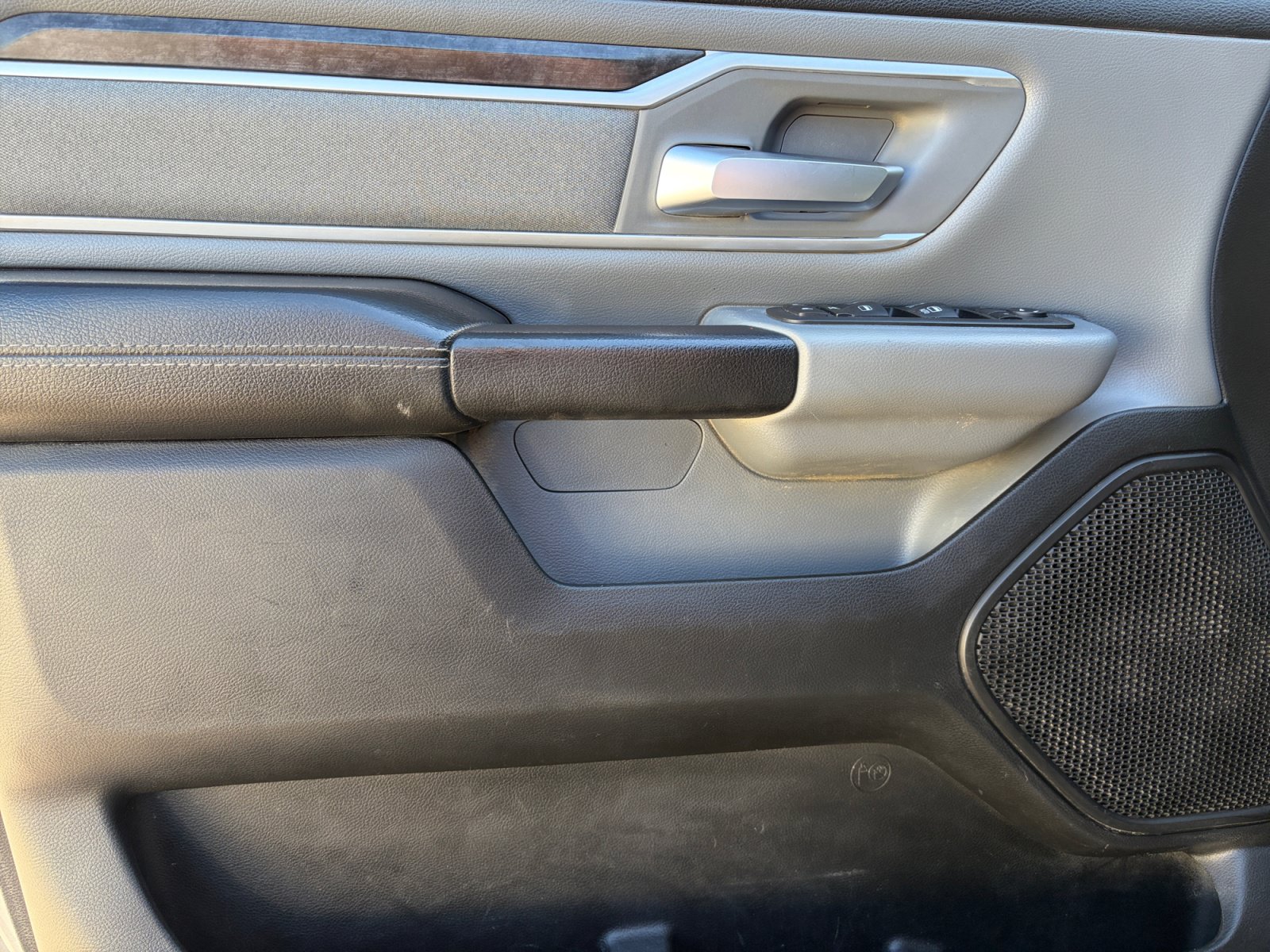 Used 2022 RAM 1500 Big Horn AWD/4WD image 14
