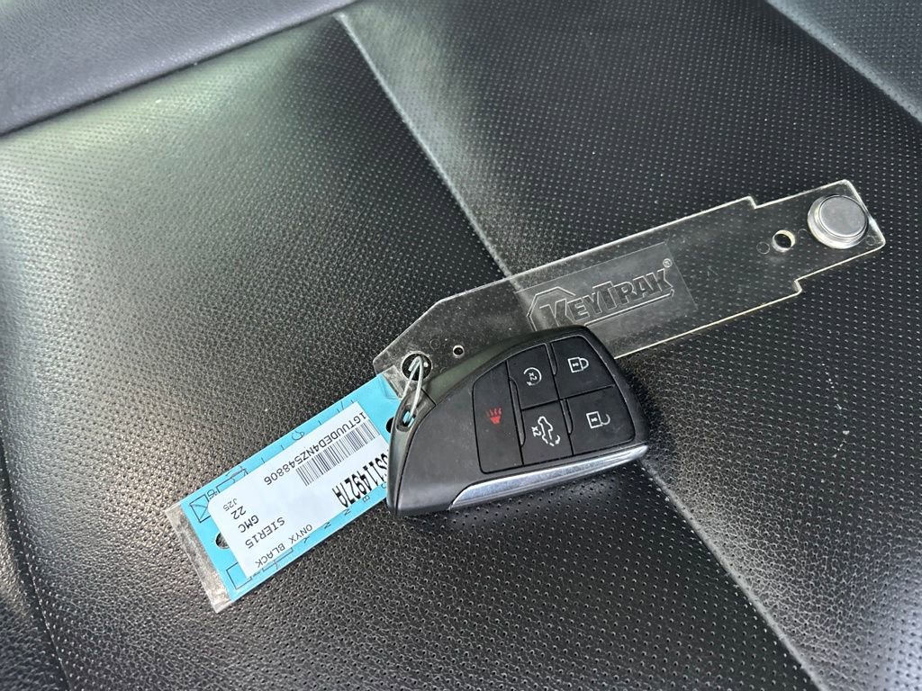 Used 2022 GMC Sierra 1500 SLT image 34