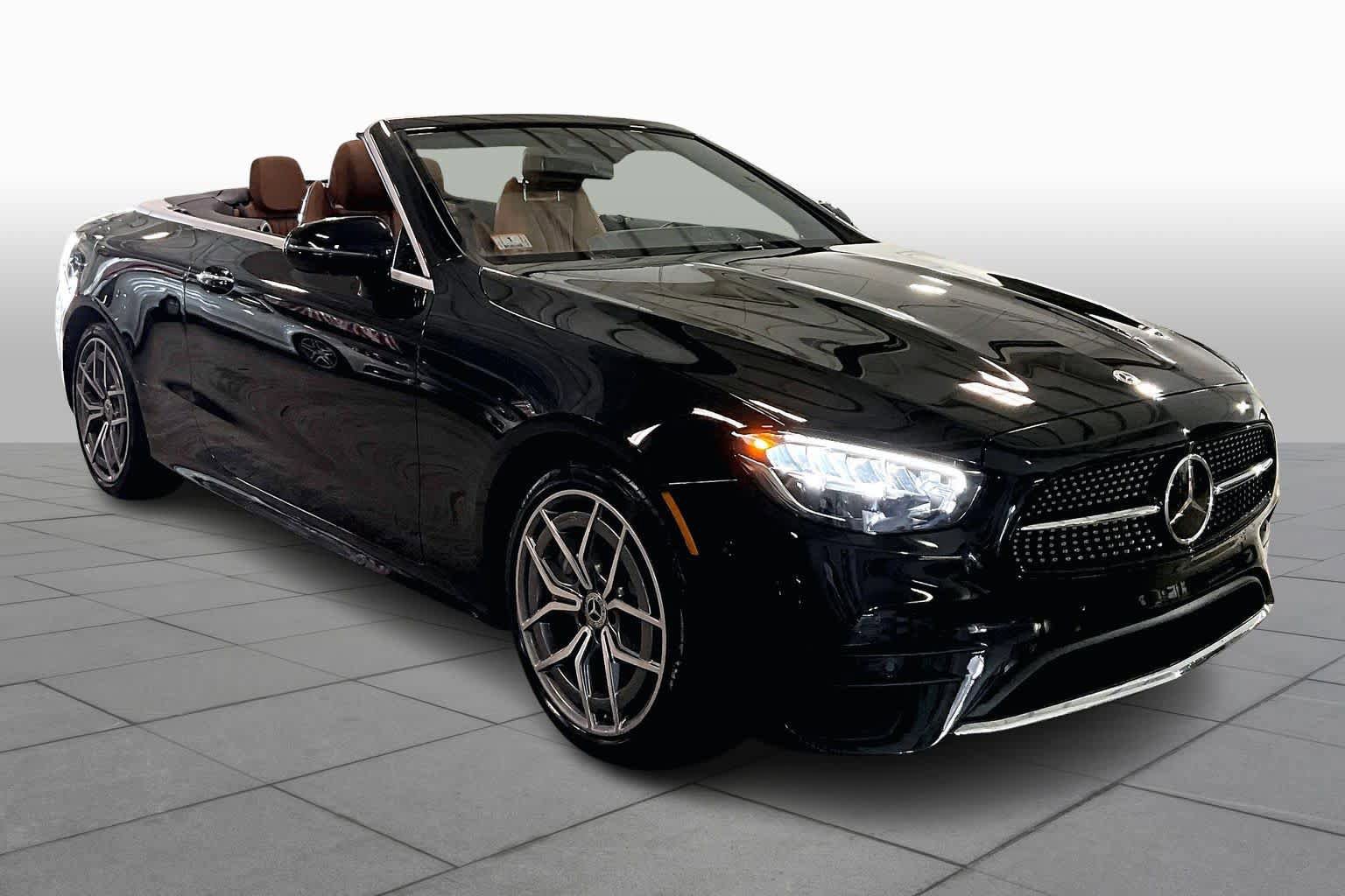 Used 2023 Mercedes-Benz E 450 4MATIC Cabriolet image 3