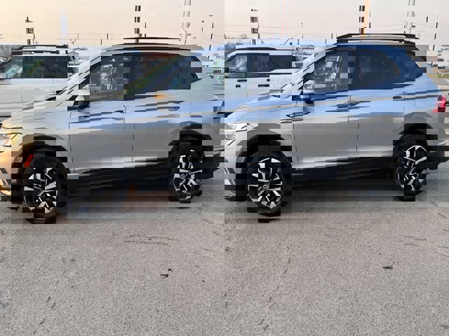 Used 2022 Volkswagen Tiguan S image 6