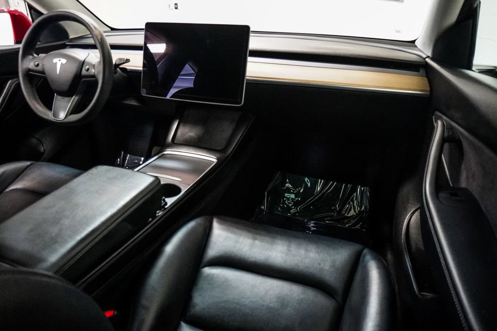 Used 2022 Tesla Model Y Long Range AWD/4WD image 10