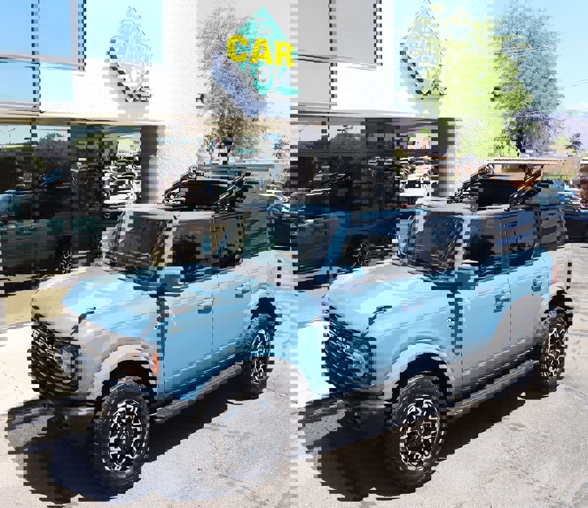 Used 2022 Ford Bronco Outer Banks image 7