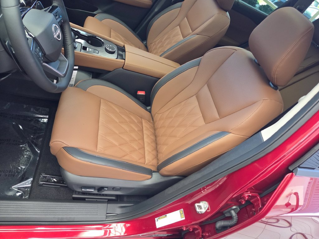 New 2026 Nissan Rogue Platinum AWD/4WD image 29
