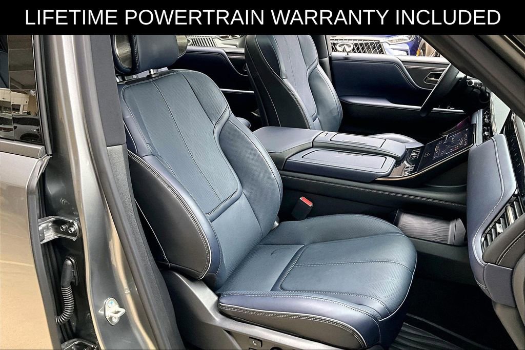 Certified 2026 INFINITI QX80 4WD w/ Sport Exterior Package image 9