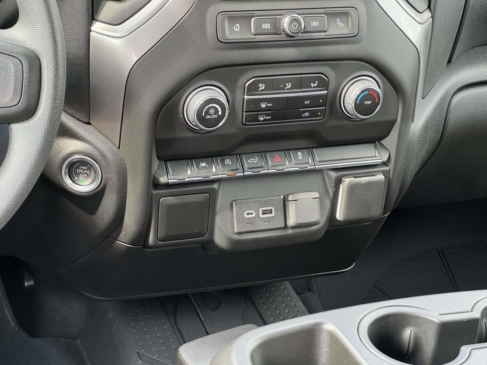 Used 2023 Chevrolet Silverado 1500 Custom AWD/4WD image 4