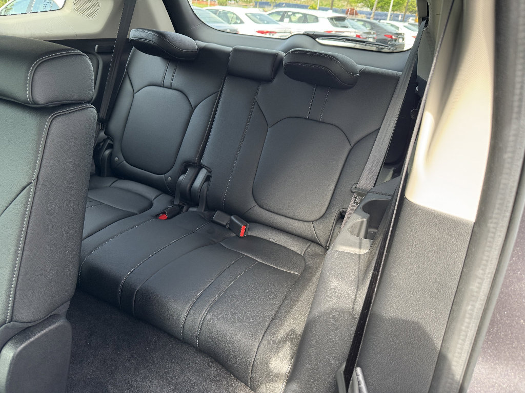 Used 2026 Honda Pilot Touring image 10