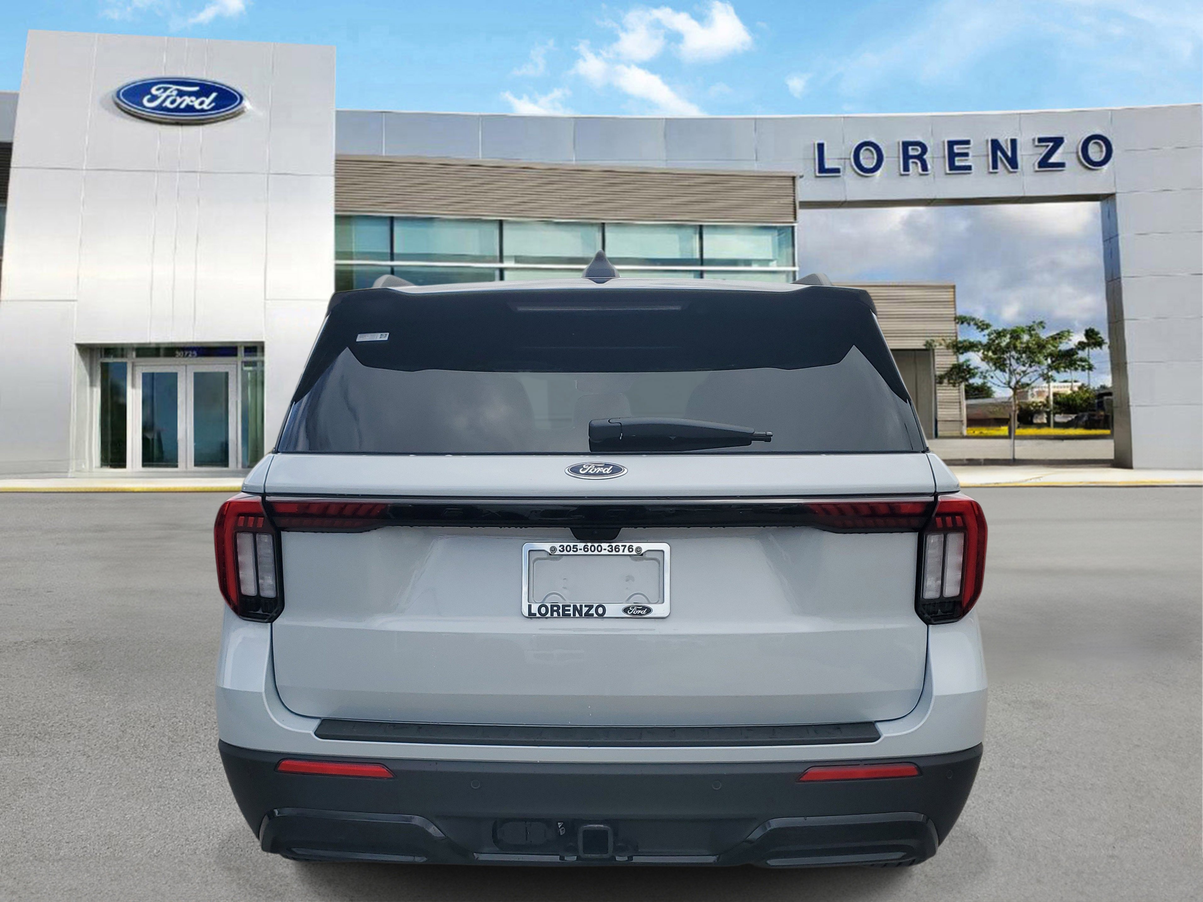 New 2026 Ford Explorer ST-Line w/ Premium Package image 5