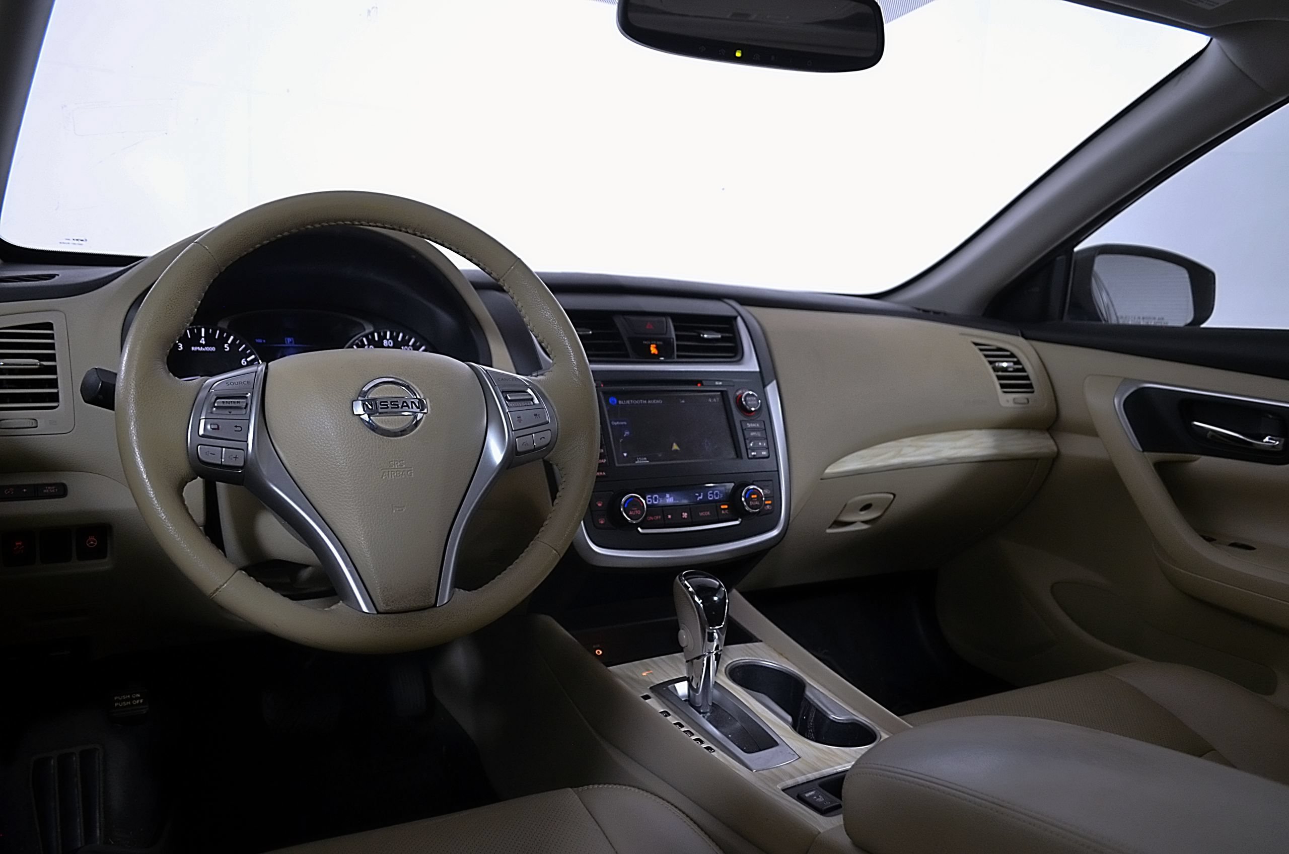 Used 2016 Nissan Altima 2.5 SL w/ 2.5 Technology w/LED Package FWD image 21
