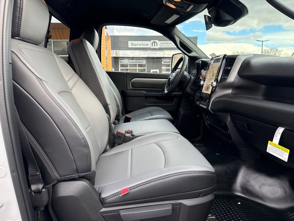 New 2026 RAM 2500 Tradesman AWD/4WD image 14