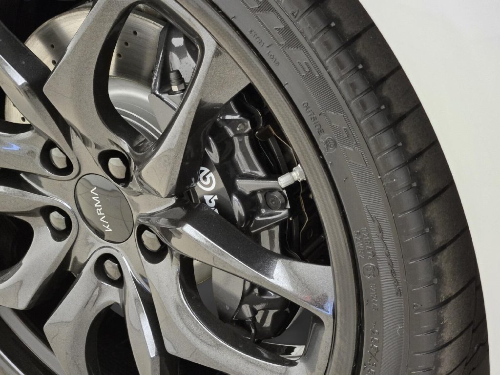 Used 2025 Karma Revero Luxury RWD image 14