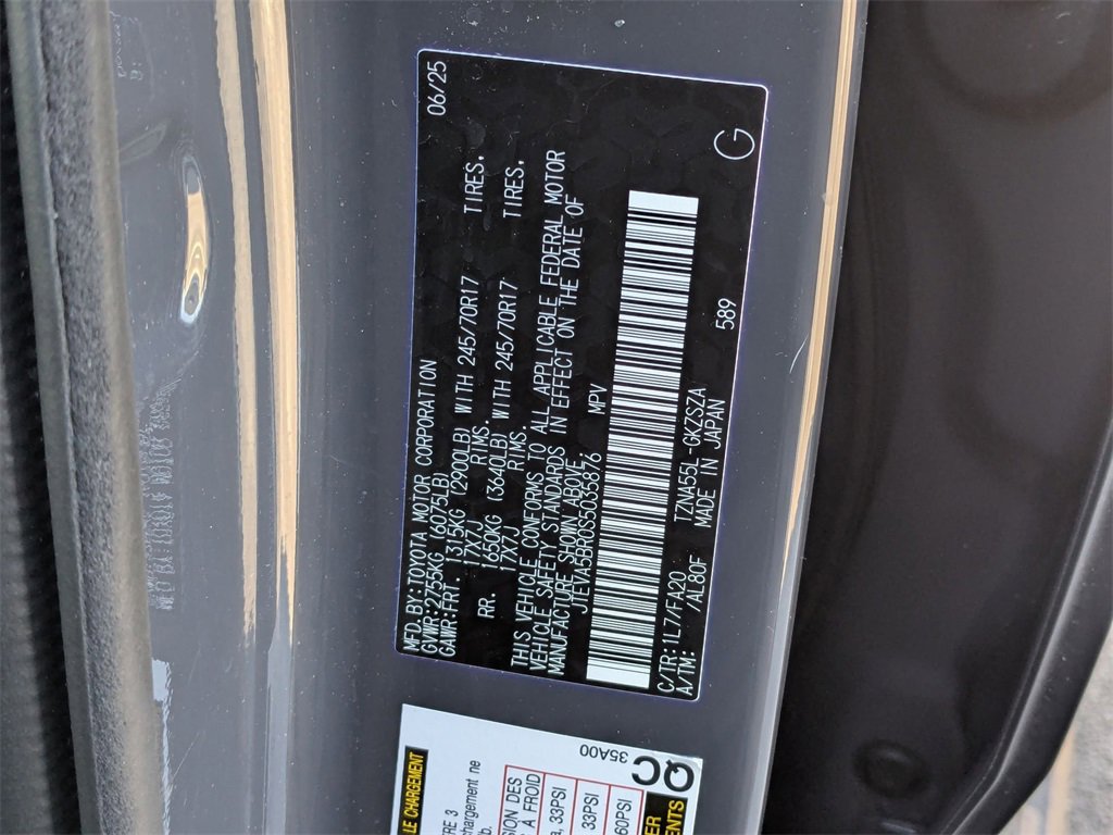 Used 2025 Toyota 4Runner SR5 image 37