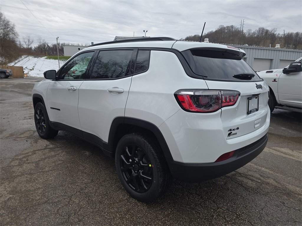 New 2026 Jeep Compass Latitude image 6