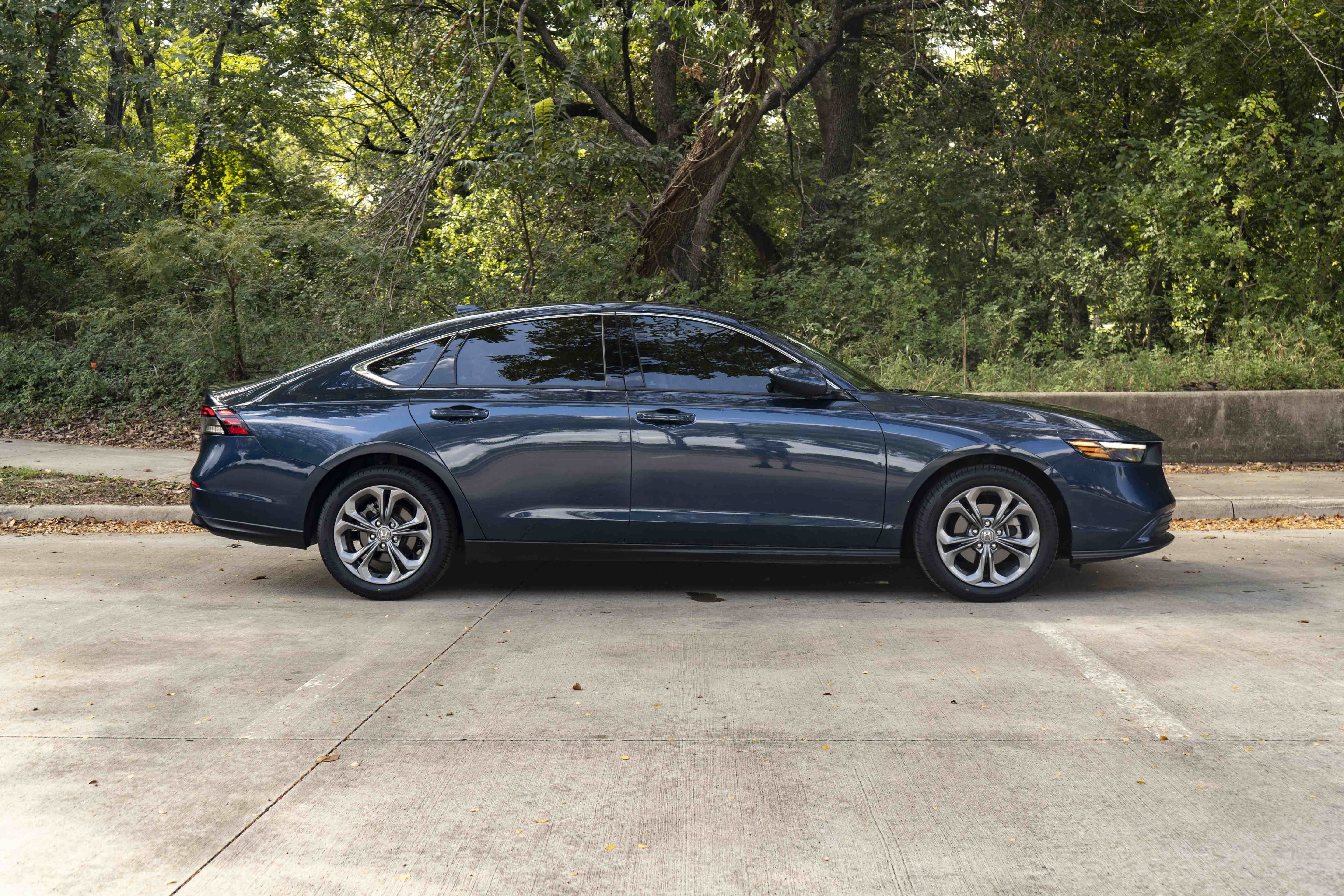 Certified 2024 Honda Accord EX image 10